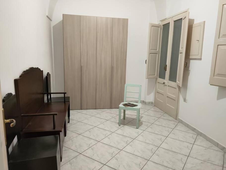 Appartamento In Pieno Centro A Lecce Exterior photo
